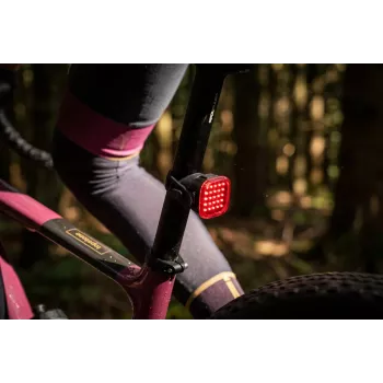 Vayox VAR60 Veloaizmugurējā Gaisma 500mAh 60lm IPX6 Stop