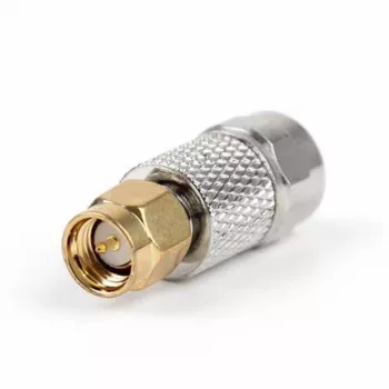 Poynting A-ADPT-046 SMA vīrietis uz N-Type sieviete RF koaksiālais adapteris