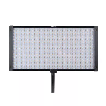 Nanlite PavoSlim 120C pilnkrāsu RGBWW LED panelis