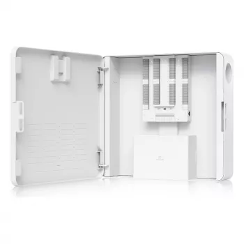 Ubiquiti Alarm Hub Kit – Viedās mājas drošības komplekts ar centrālo bloku, sirēnu un kustības sensoru