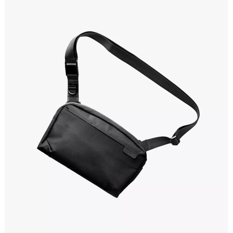 UNIQ Arden Sling 2L Pink