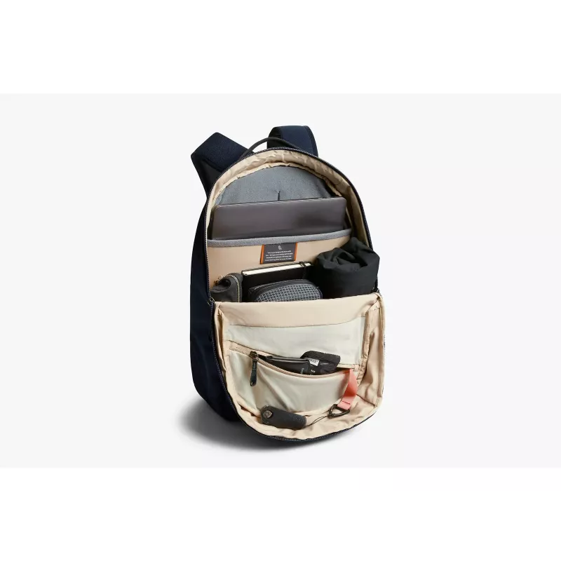 Bellroy Via Backpack zila