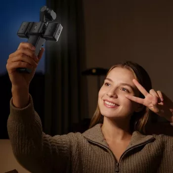 ULANZI LM06 Divpusēja magnētiskā LED aizpildījuma gaisma DJI Osmo Pocket 3/4, 2500K-9000K, CRI≥95, 800mAh