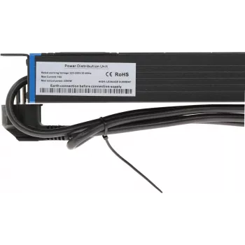 DSIT 19 collu Rack Mount strāvas sadalītājs ar 8 ligzdām un aizsardzību pret pārspriegumu, 2m kabelis, 16A, 1U, melns