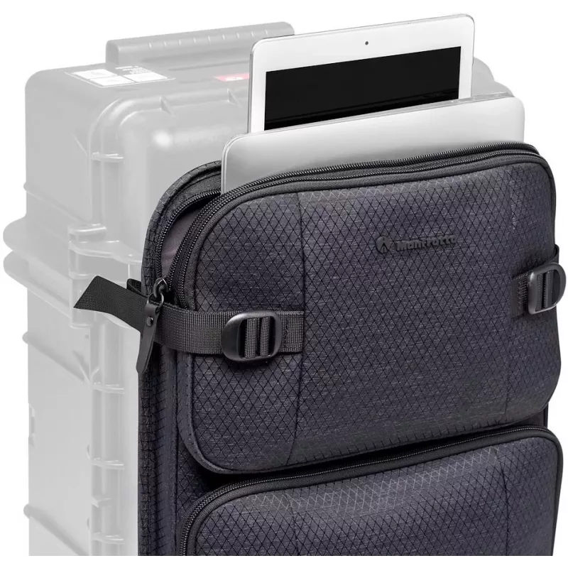 Manfrotto Pro Light Tough 15 collu klēpjdatora maciņš, melns