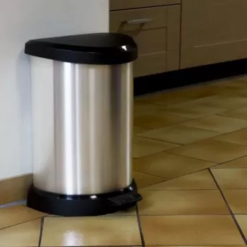 CURVER Deco atkritumu spainis ar pedāli 15L Sudraba