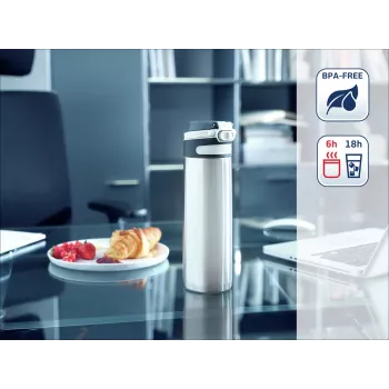 LEIFHEIT Thermo Mug Flip 600 ml sudraba krāsā