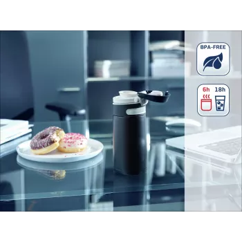 LEIFHEIT Thermo Mug Flip 350 ml melns vakuuma termoss ceļojumu krūze ar atlokamu vāciņu