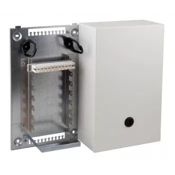 EFB Elektronik VKA8 optiskās šķiedras sienas sadalne ar pamatplāksni un VKA montāžas komplektu 10DA 46019N.1V10