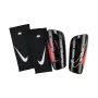 Nike Mercurial FlyLite SuperLock apakšstilba aizsargi melni L