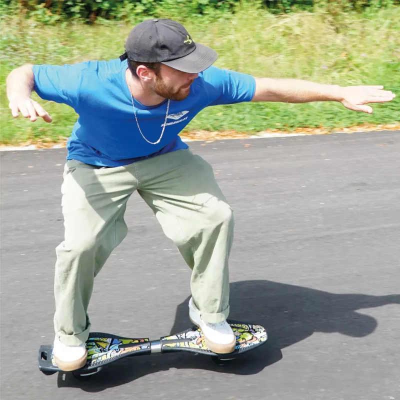 SCHILDKROT Waveboard Good Vibes Graffiti liels plastmasas dēlis ar neslīdošu struktūru 510801