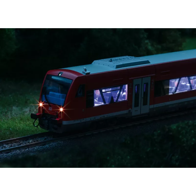Märklin 36965 H0 dīzeļa motorvagons BR 650 DB AG