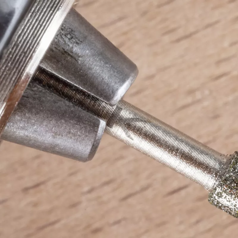 Wolfcraft 5989000 dimanta slīpēšanas uzgaļu komplekts, cilindrisks un smails konisks, 2 daļas