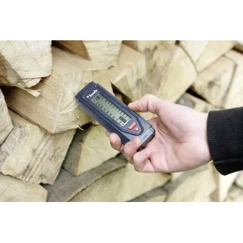 KWB 012100 digitālais mitruma mērītājs ar LCD ekrānu un adatu sensoriem kokam un būvmateriāliem