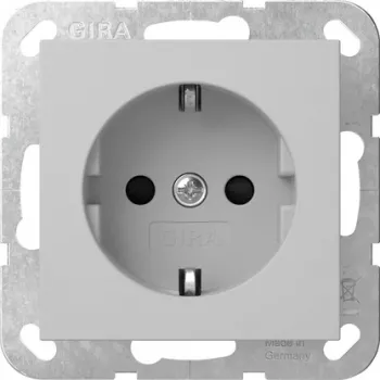 Gira 4453015 SCHUKO kontaktligzda ar atlokāmu vāciņu, System 55, satiksmes pelēkā (RAL 7043)