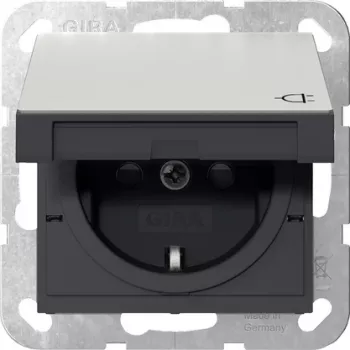 Gira SCHUKO kontaktligzda ar atlokāmu vāciņu un aizsargmehānismu, nerūsējošais tērauds, 1 vietas, iedziļinātā montāža, 16 A, 250 V 4414600