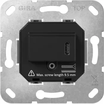 Gira SCHUKO kontaktligzdas ieliktnis ar Type C USB PD lādētāju, 16 A, iedziļinātā montāža, balts 236300
