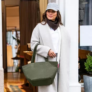 reisenthel Shopper M cord dark matcha iepirkumu soma ZS5057 - 15 litru ietilpība