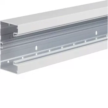 Hager BRA6513019016 Sienas kanāla pamatne ar priekšējo fiksāciju 65x130 mm, 2 m, satiksmes balts (RAL 9010)