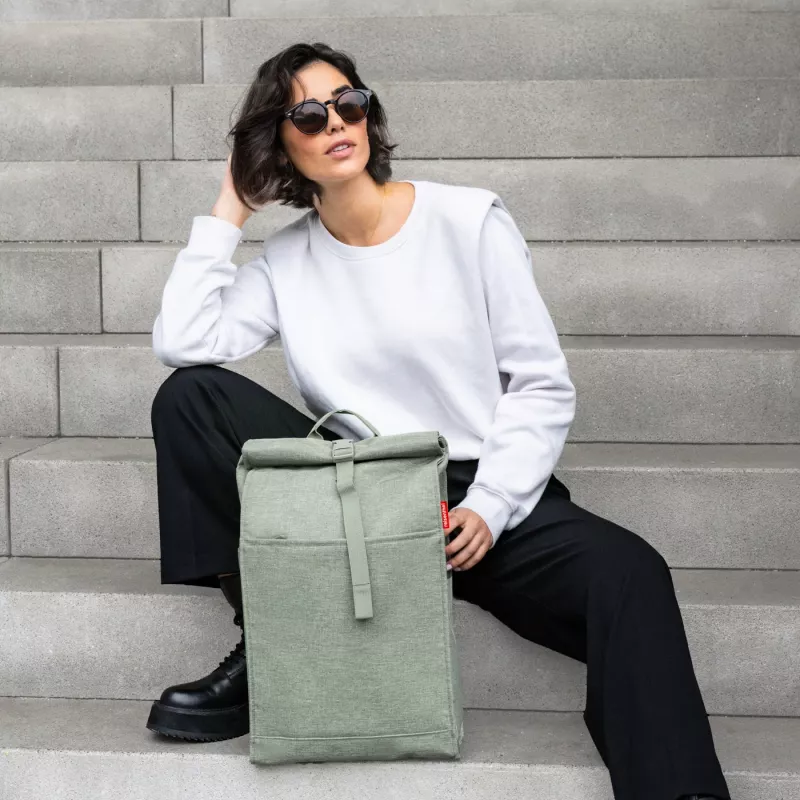 Reisenthel Urban Rolltop mugursoma 16L, zaļa, no pārstrādāta PET (EN 5048)