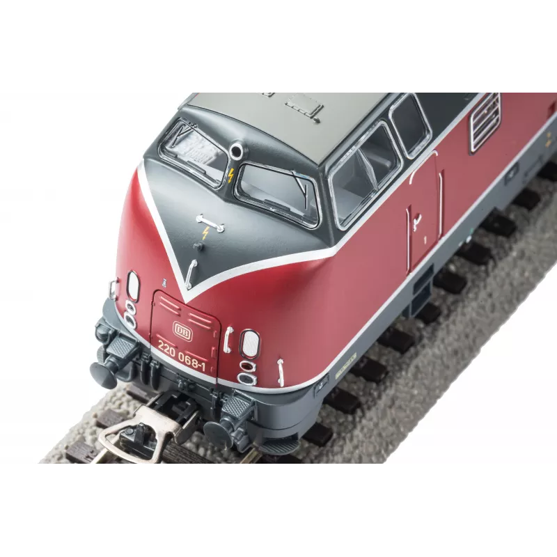 PIKO 59727 H0 skaņas dīzeļlokomotīve BR 220 DB IV ar PIKO skaņas dekoderi