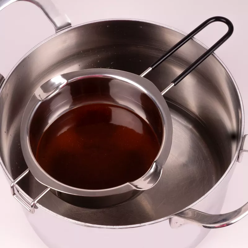 Lurch nerūsējošā tērauda bain-marie kausēšanas bļoda, sudraba, 11 cm diametrs, 350 ml, ar izliešanas snīpi un katla malas āķi (70276)