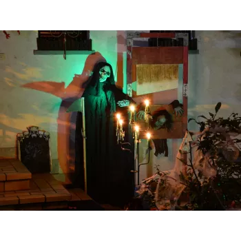 EUROPALMS Halloween rāpojošā figūra 140cm ar sarkanām LED acīm, sensoru aktivizēta, biedējošas skaņas, iekštelpu animatronisks rekvizīts 83314590