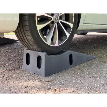 IWH 3 tonnu uzbraukšanas rampas, pāris, 155 mm pacēlums, tērauds, pretizslīdēšanas, maks. riepas platums 240 mm 020871