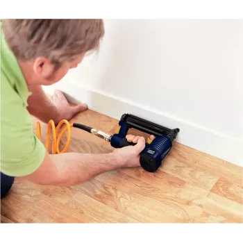RAPID TOOLS pneimatiskais naglotājs un skavotājs PBS121 zils/dzeltens ar futrāli 606. tipa skavām (12-30 mm) un 8. tipa naglām 5000053
