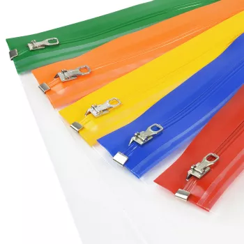 Rapesco Zippi Bags A5+ rāvējslēdzēja maciņi, 250 x 195 mm, caurspīdīgi ar zilu, oranžu, zaļu, sarkanu, dzeltenu apdari, 5 gab. 1502