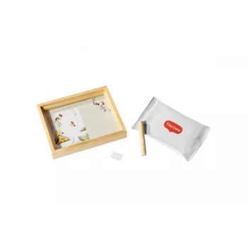 Tiny Love Simple Wooden Frame mazuļa roku un pēdu nospiedumu komplekts
