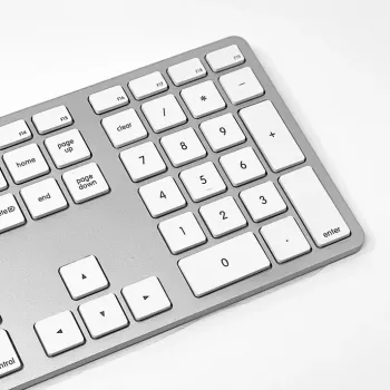 Matias Vadu USB-C klaviatūra Mac datoriem - sudraba - U.S. versija (FK316CS)