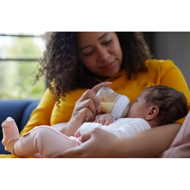 Philips Avent Natural Response barošanas pudele 125 ml ar jaundzimušā knupīti, 0m+