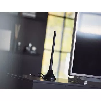 PHILIPS SDV5100/12 iekštelpu TV antena ar 18 dB pastiprinājumu, UHF/VHF/FM, melna