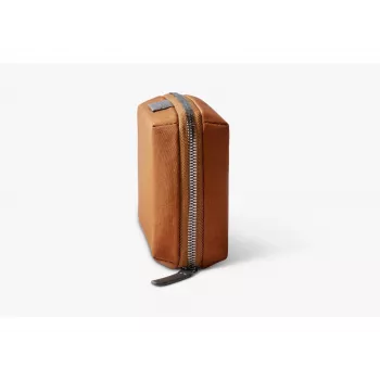 Bellroy Tech Kit Compact - Bronzas tehnikas piederumu organizators