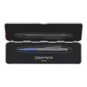 Caran d'Ache 849 lodīšu pildspalva Storm Blue Claim Your Style 5th Edition ar vidēji zilu tinti NM849.589