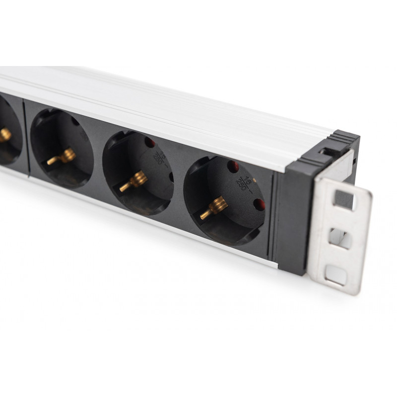 Digitus DN-95432 19 inch statīva PDU, 6x Schuko, 2 m kabelis, Schuko spraudnis, 16 A, pārsprieguma aizsardzība un filtrs