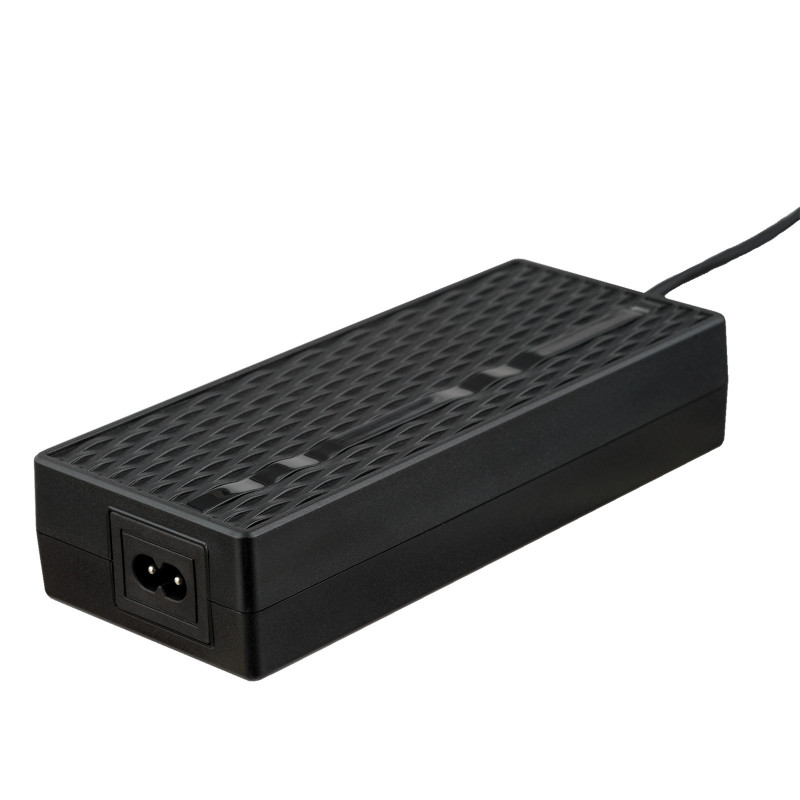 Akyga AK-EV-05 elektrovelosipēda lādētājs 48 V akumulatoriem, 54,6 V / 2 A, 110 W, GX16 12 mm ligzda, 1 m
