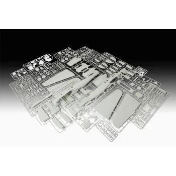 Revell Heinkel He 111P-1 plastmasas modeļa komplekts, 1:32 (03755)