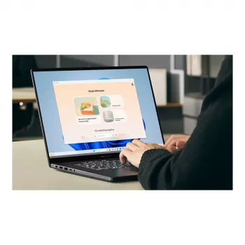 ASUS ROG Zephyrus G16 GU606AR-TB107W Spēļu Klēpjdators 16 collu WUXGA, Intel Core Ultra 9 386H, 32GB RAM, 1TB SSD, NVIDIA GeForce RTX 5070 Ti, Windows 11 Home