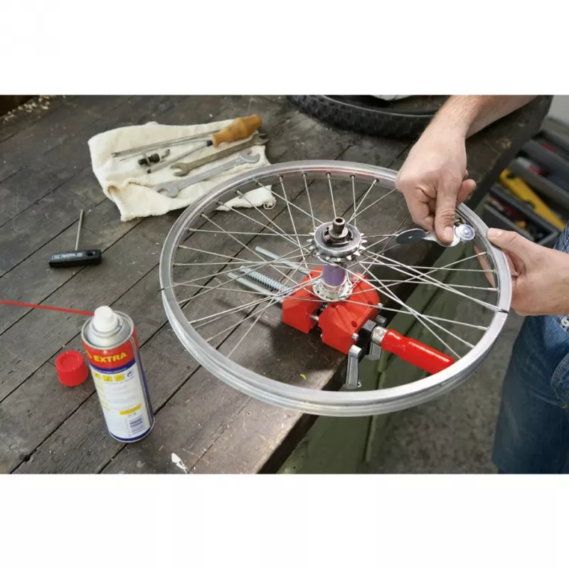 BESSEY S10-ST Mini skrūvspīles S 10, sarkanas, 100 mm iespīlēšanas platums, 50 mm rīkles dziļums, ar 2 galda skavām