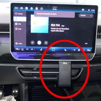 Brodit ProClip stiprinājums Volkswagen ID.7 (2024-2026) - paneļa kronšteins, kreisā stūre