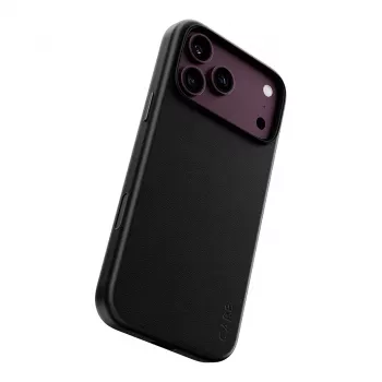CARE by PanzerGlass Solo vegānas ādas futrālis ar MagSafe iPhone 17 Pro Max - melns