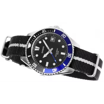 Casio MDV-10C-1A2VEF Vīriešu Nirēja Pulkstenis Melns Nerūsējošais Tērauds Sveķi