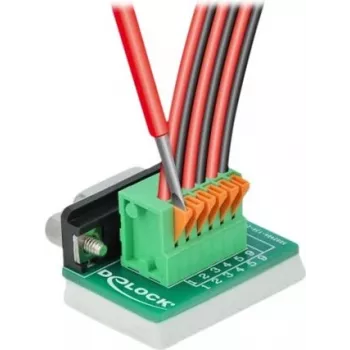 Delock D-Sub 9 sieviešu uz 6-pinu spaiļu bloku adapteris ar skrūvēm un pogu 66556