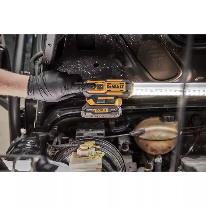 DEWALT DCL045 18V XR bezvadu LED apgaismojuma laukums (bez akumulatora)