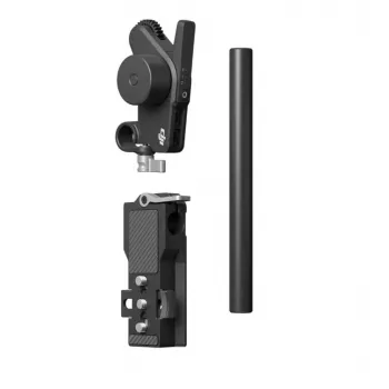 DJI Focus Pro Motors CP.RN.00000340 – Kinomācības objektīva vadības motors RS 4 Pro / RS 4 / RS 3 Pro / RS 3 stabilizatoriem, 15mm stieņa stiprinājums, USB-C, melns