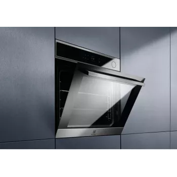 Electrolux EOC8P39WX Iebūvējamā cepeškrāsns ar pirolītisko pašattīrīšanos, 71L, A+ energoklase, nerūsējošais tērauds
