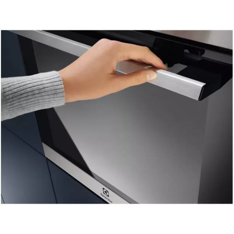 Electrolux EOF3H50X Iebūvējamā Elektriskā Cepeškrāsns, 71L, Nerūsējošais Tērauds