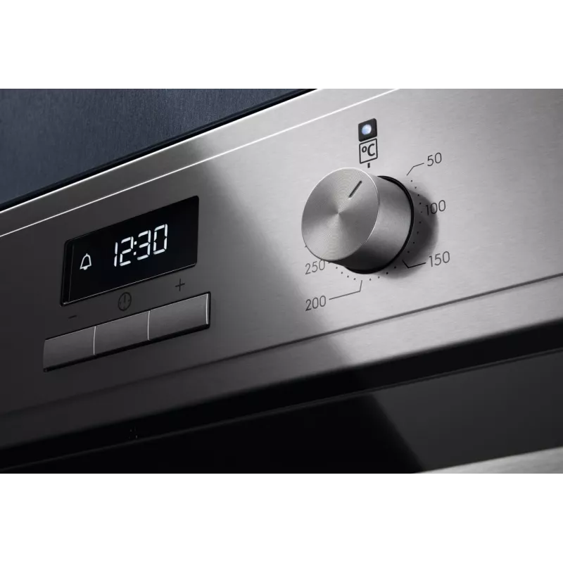 Electrolux EOF3H70X Iebūvējamā elektriskā cepeškrāsns, 72L, A+ enerģija, nerūsējošais tērauds